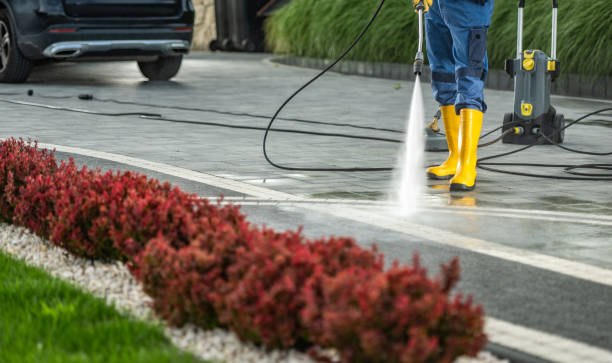 Best Playground Equipment Cleaning  in Solana, FL