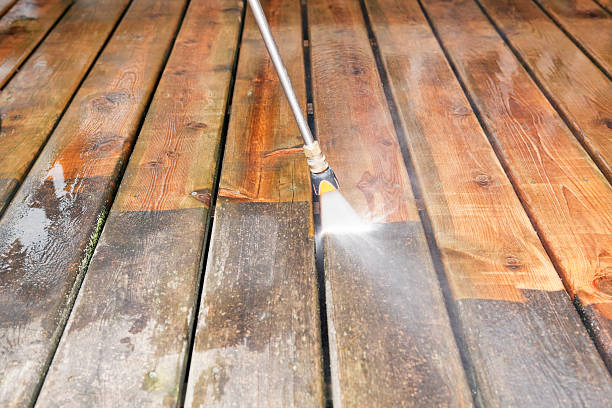 Best Driveway Pressure Washing  in Solana, FL